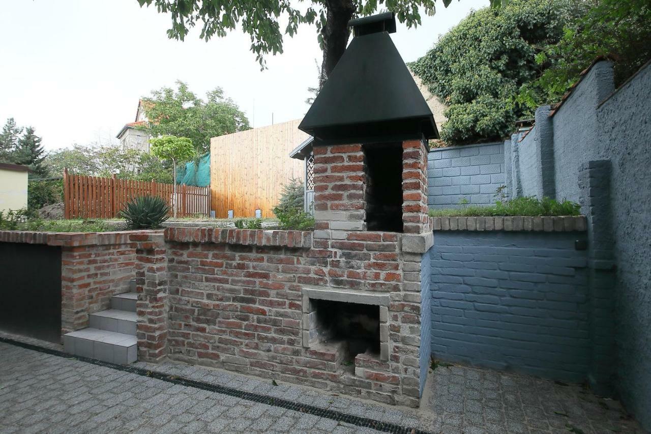 Expat House Apartmán