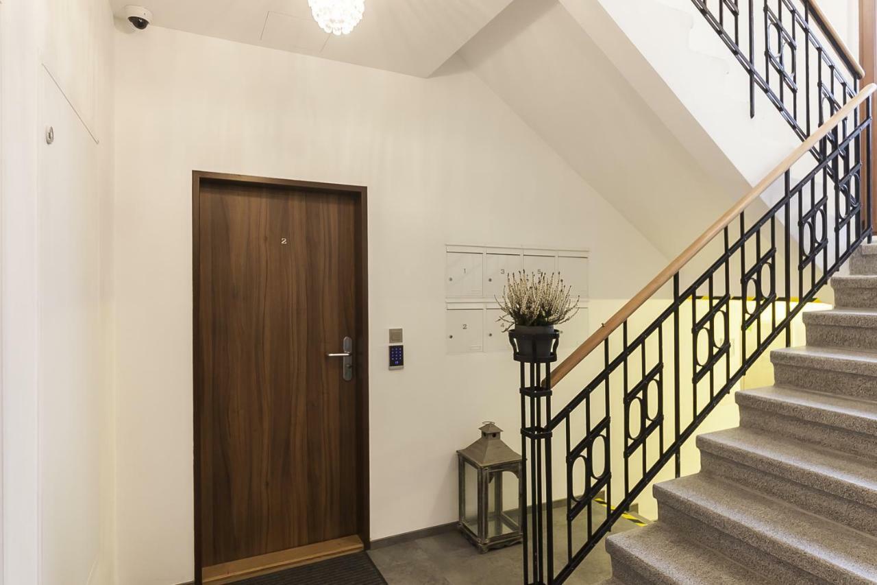 Expat House Apartamento Praga